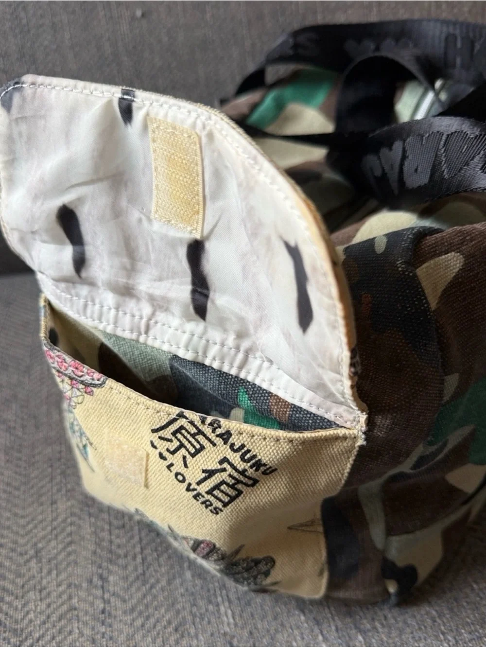 Y2K Harajuku Lovers by Gwen Stefani Embroidered Camouflage Toaster Style Bag